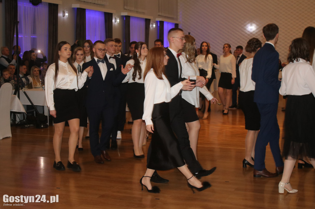 Studniówka maturzystów gostyńskiego liceum