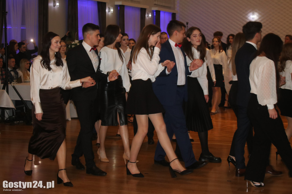Studniówka maturzystów gostyńskiego liceum