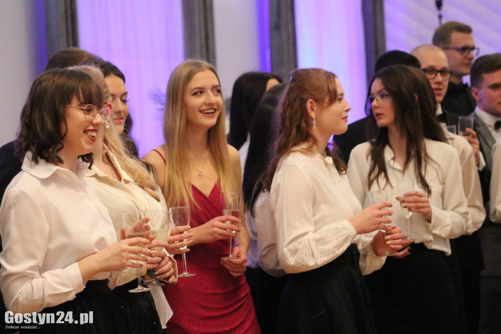 Studniówka maturzystów gostyńskiego liceum