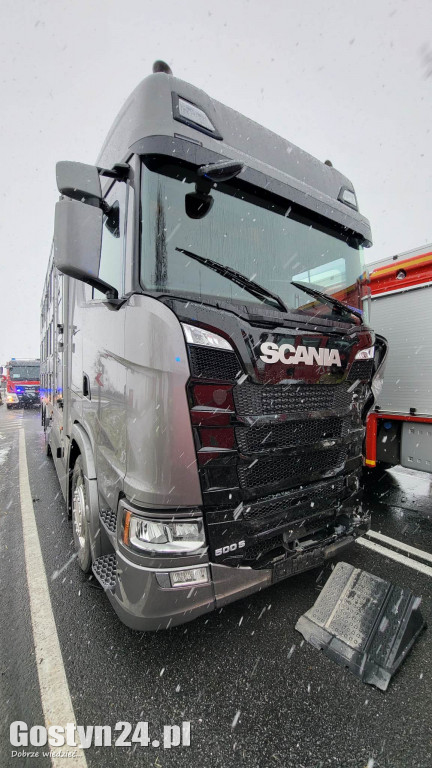 Śmiertelny wypadek ma K12. Nie żyje kobieta
