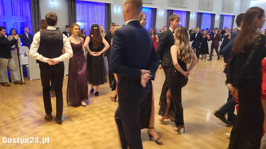 Studniówka ZSZ Gostyń w Kłodzie