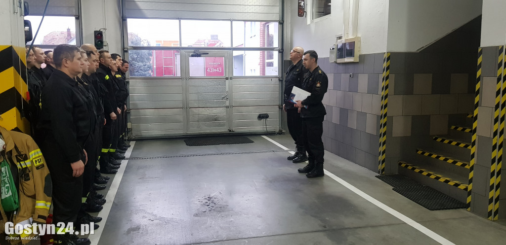 Zamiany w komendzie PSP Gostyń i uroczysta zbiórka