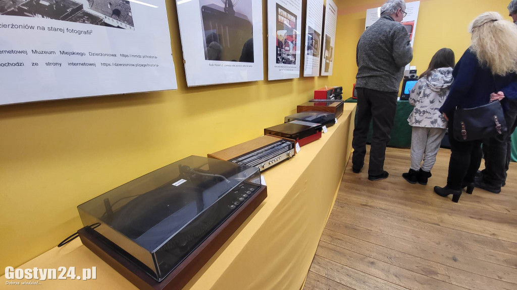Wystawa sprzętów z czasów PRL w muzeum w Gostyniu
