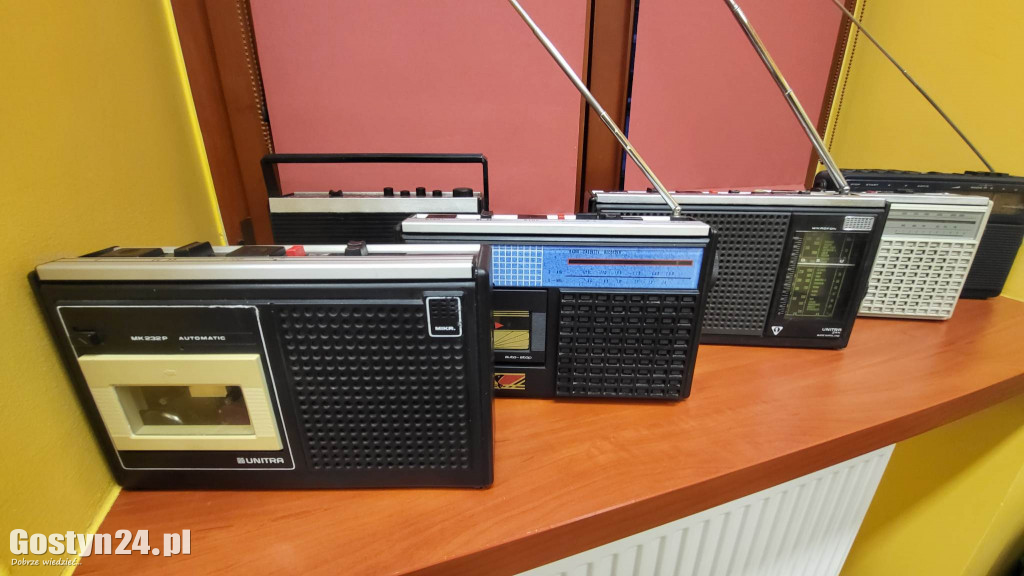 Wystawa sprzętów z czasów PRL w muzeum w Gostyniu