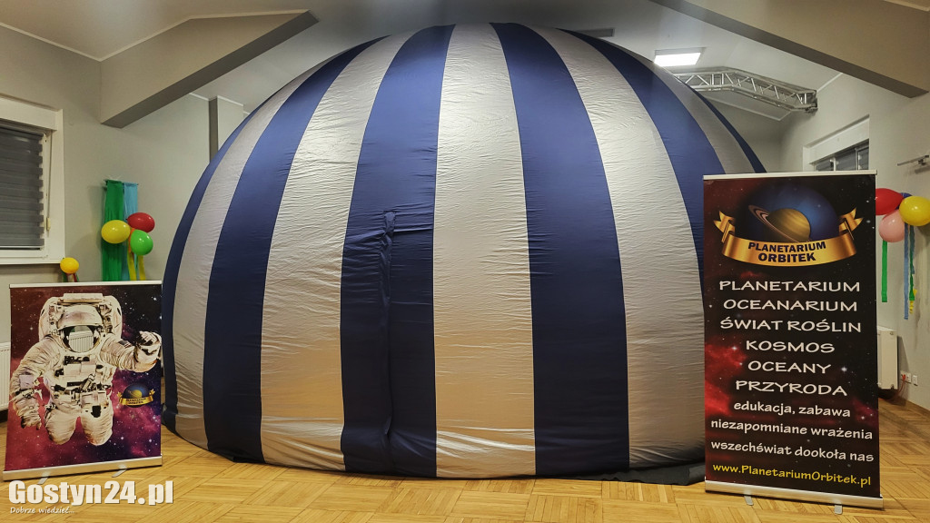 Planetarium Orbitek w CKiB Piaski