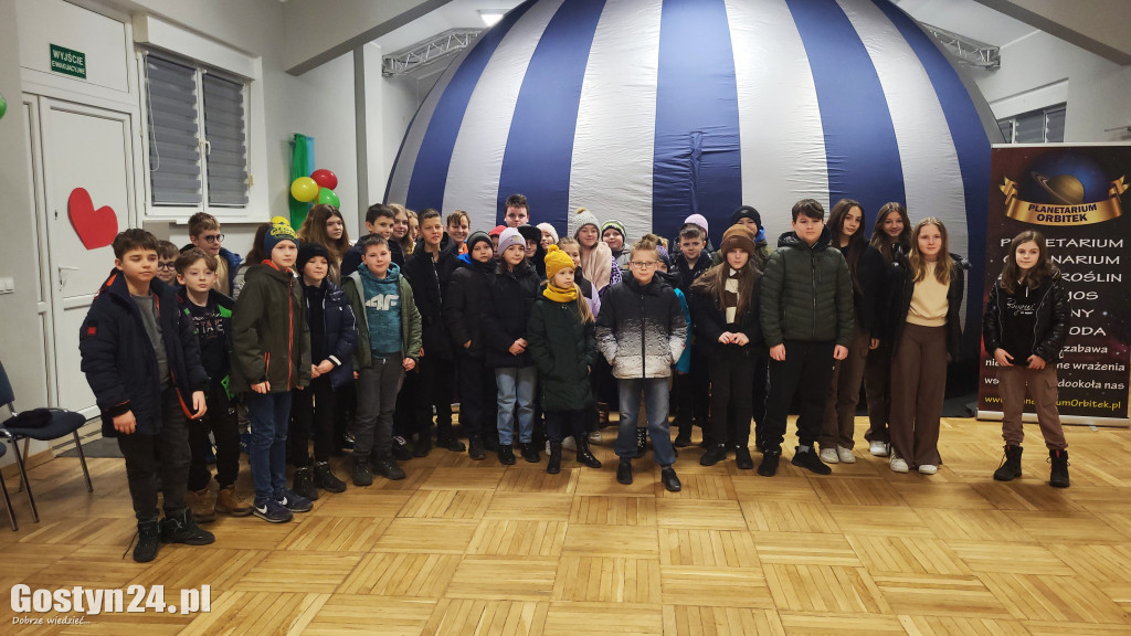 Planetarium Orbitek w CKiB Piaski