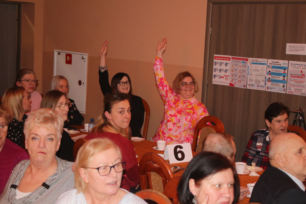 Karaoke przy pączku w MGOK Borek Wlkp.