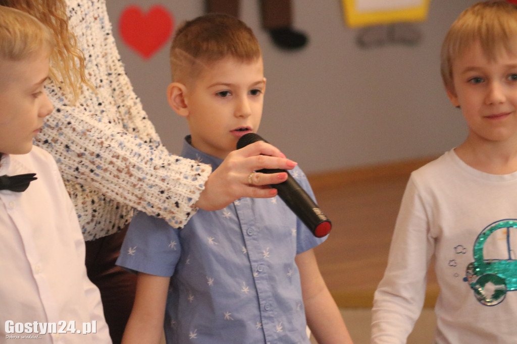 Dzień babci i Dziadka przedszkolaków z placówki MaliWielcy