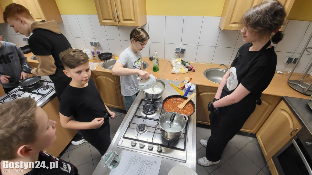 Warsztaty Patelnia Nie Gryzie w ZSOiZ w Krobi