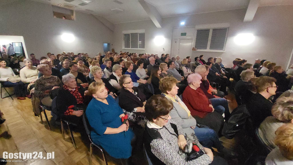 Koncert z okazji Dnia Kobiet i Mężczyzn w CKiB w Piaskach
