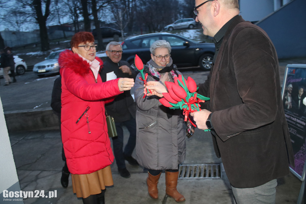 Koncert z okazji Dnia Kobiet i Mężczyzn w CKiB w Piaskach