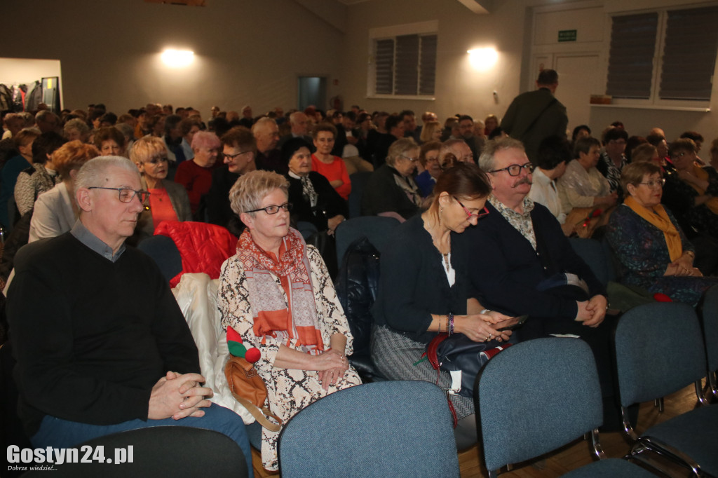 Koncert z okazji Dnia Kobiet i Mężczyzn w CKiB w Piaskach
