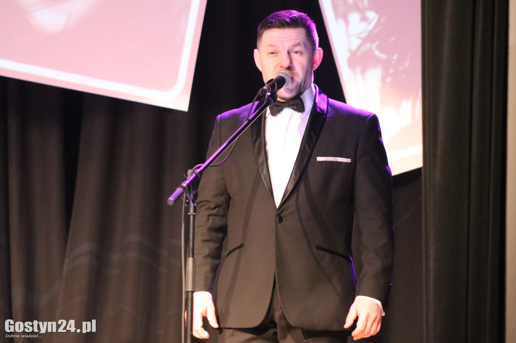 Koncert z okazji Dnia Kobiet i Mężczyzn w CKiB w Piaskach