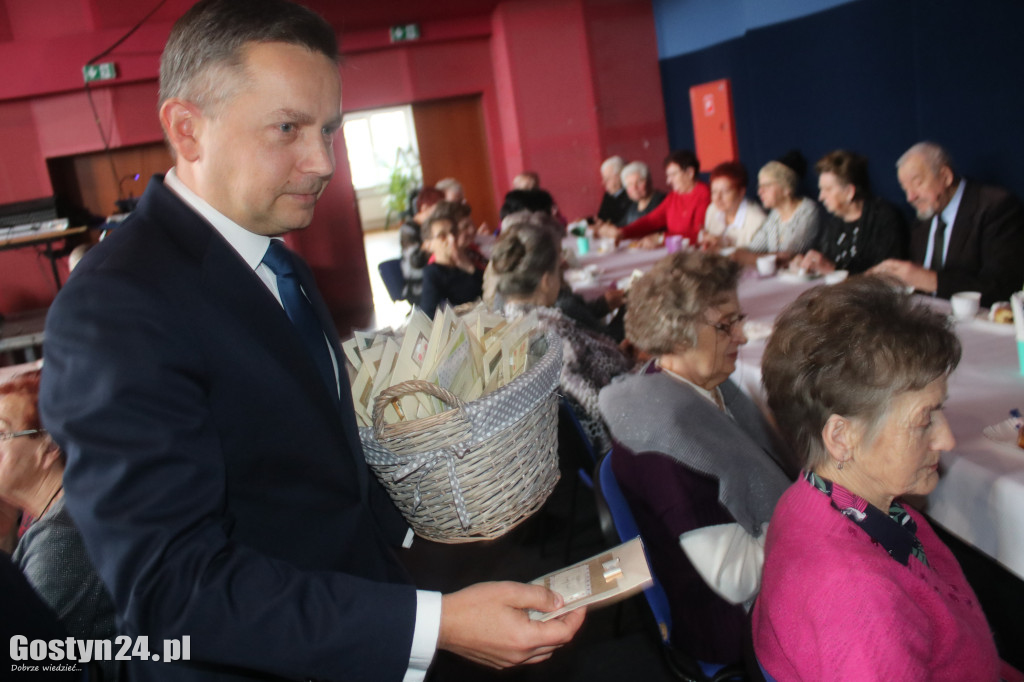 Dzień Kobiet i Powitanie Wiosny PZERiI w Gostyniu