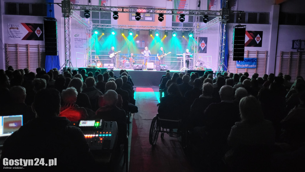 Koncert Krawczyk Show w Poniecu