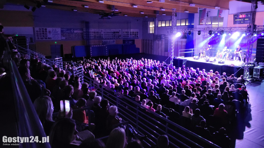 Koncert Krawczyk Show w Poniecu