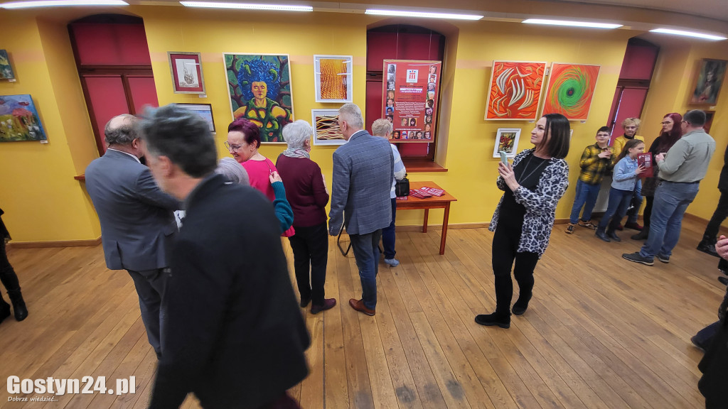 Wernisaż Grupy Artystycznej Strefa Wyobraźni w muzeum