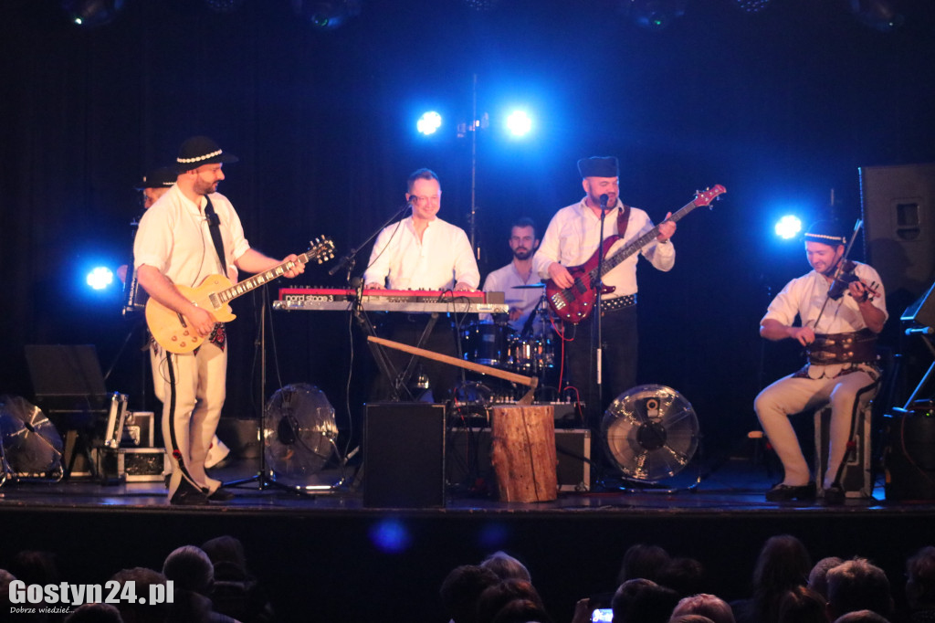 Koncert zespołu Baciary w gostyńskim Hutniku