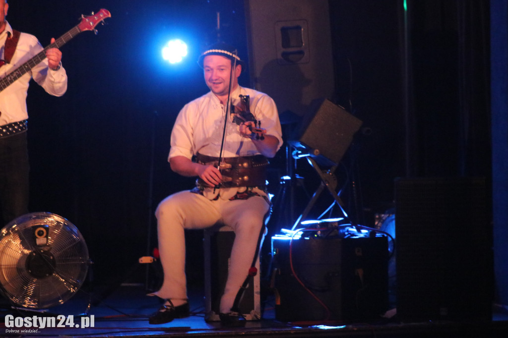 Koncert zespołu Baciary w gostyńskim Hutniku