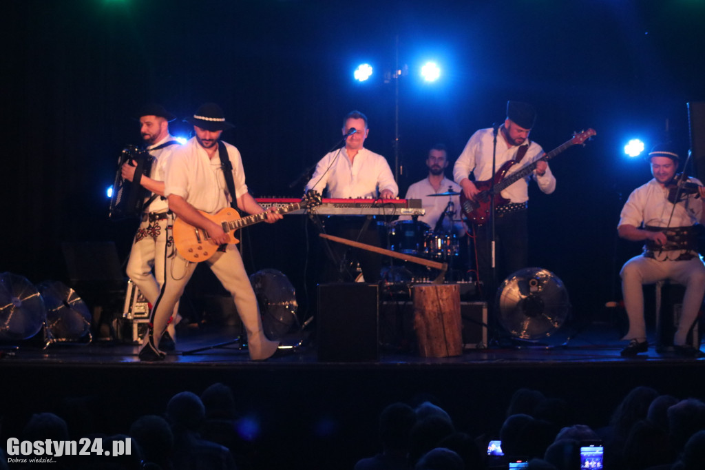 Koncert zespołu Baciary w gostyńskim Hutniku