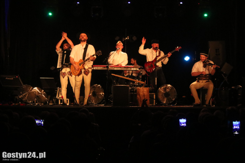 Koncert zespołu Baciary w gostyńskim Hutniku