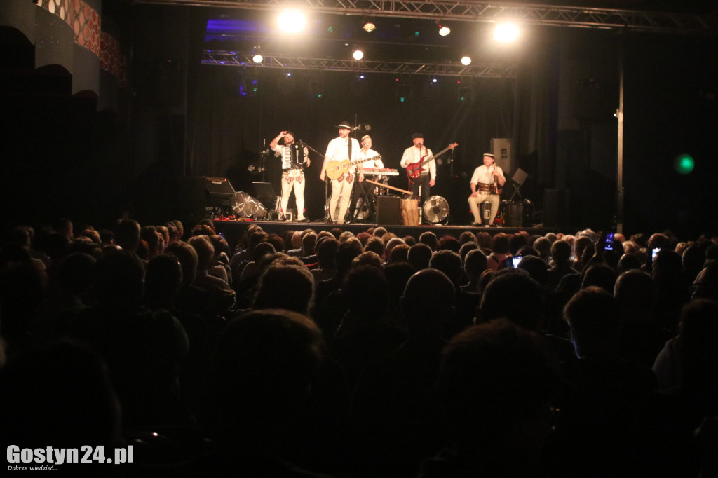Koncert zespołu Baciary w gostyńskim Hutniku