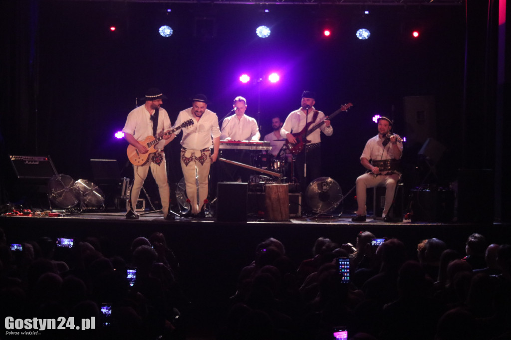 Koncert zespołu Baciary w gostyńskim Hutniku