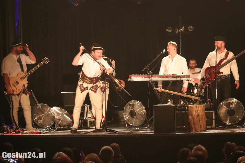 Koncert zespołu Baciary w gostyńskim Hutniku