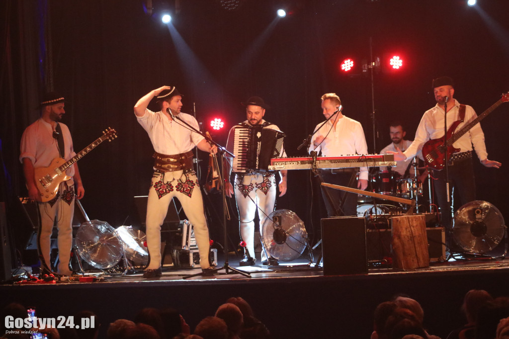 Koncert zespołu Baciary w gostyńskim Hutniku