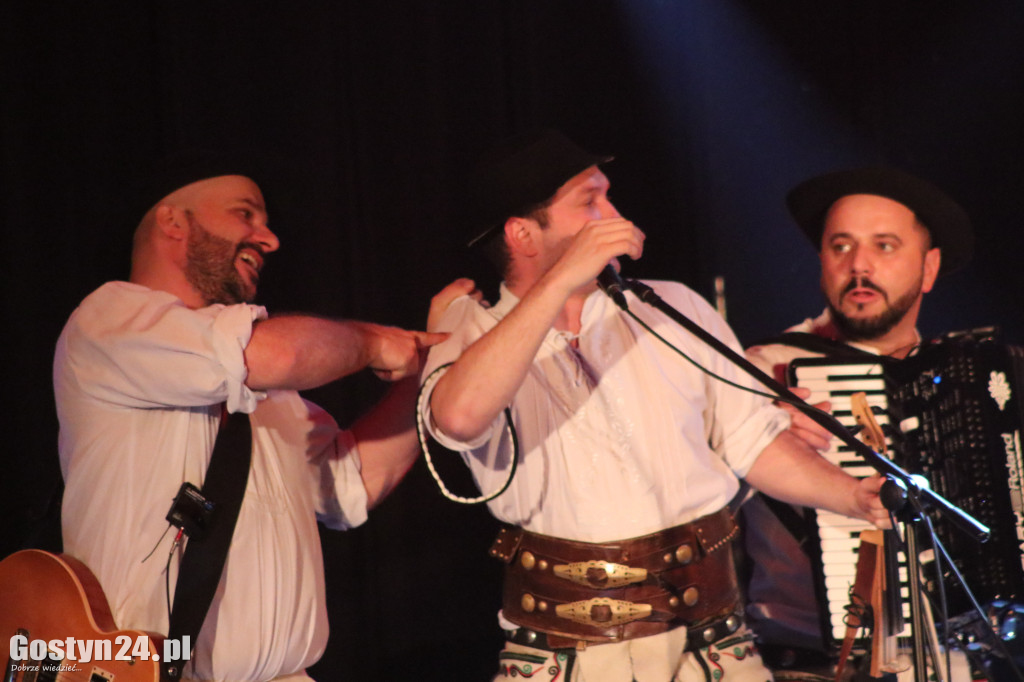 Koncert zespołu Baciary w gostyńskim Hutniku