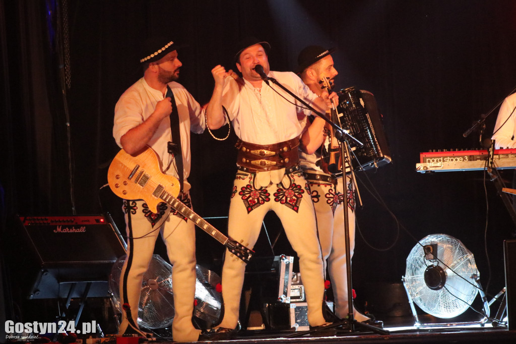 Koncert zespołu Baciary w gostyńskim Hutniku