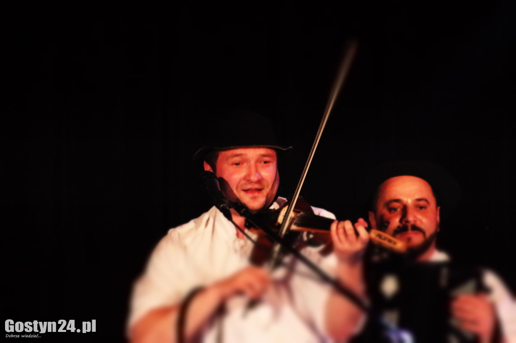 Koncert zespołu Baciary w gostyńskim Hutniku