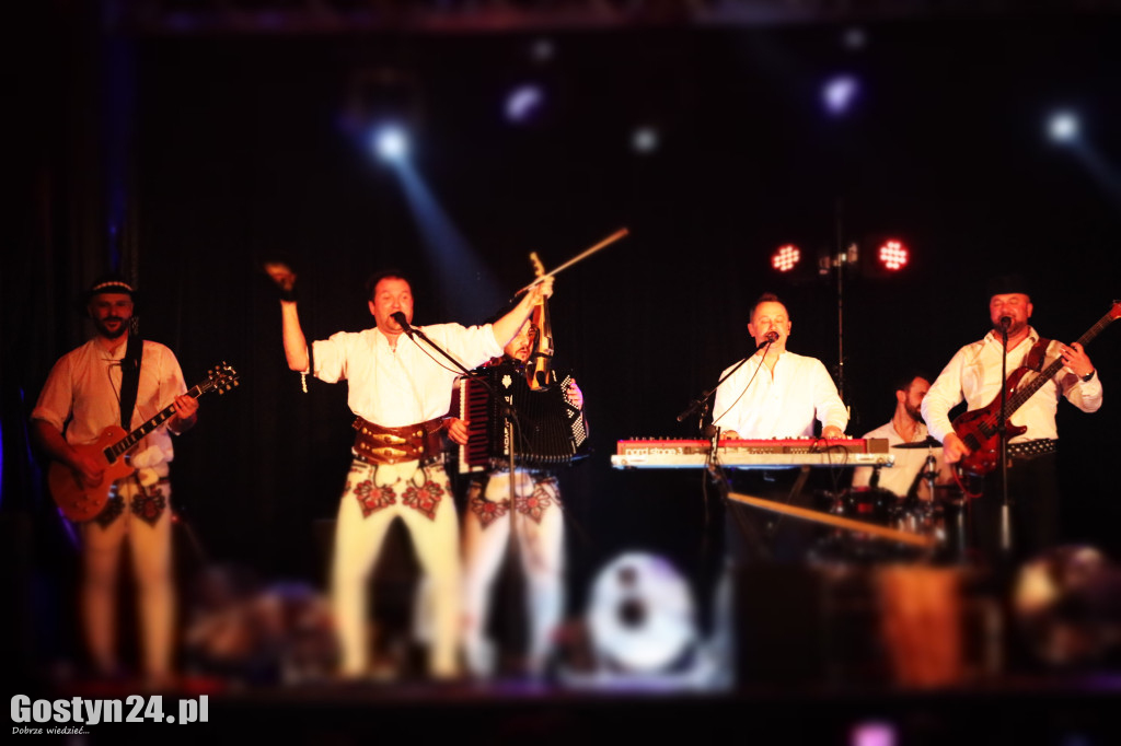Koncert zespołu Baciary w gostyńskim Hutniku
