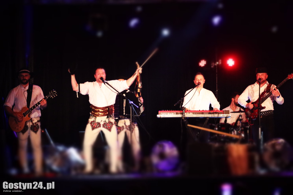 Koncert zespołu Baciary w gostyńskim Hutniku