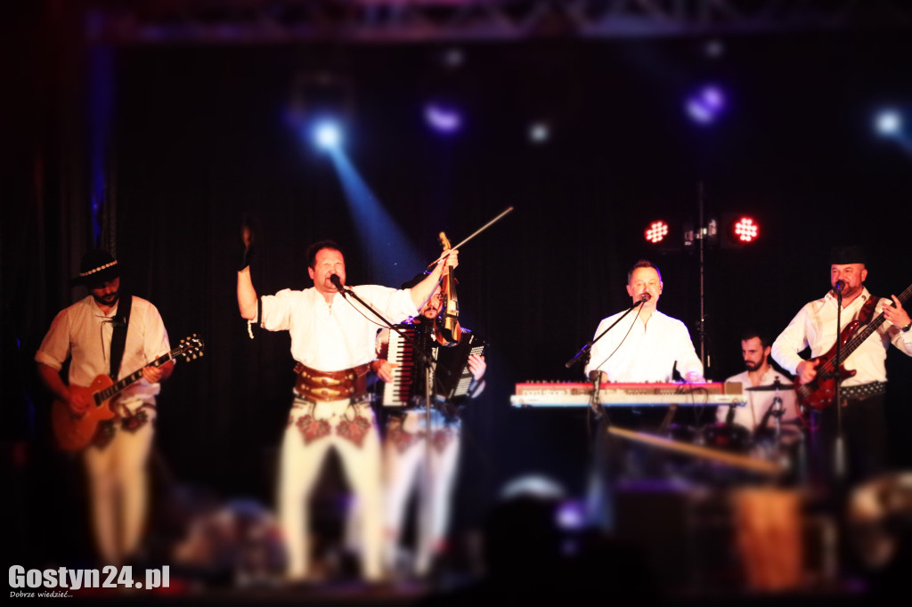 Koncert zespołu Baciary w gostyńskim Hutniku