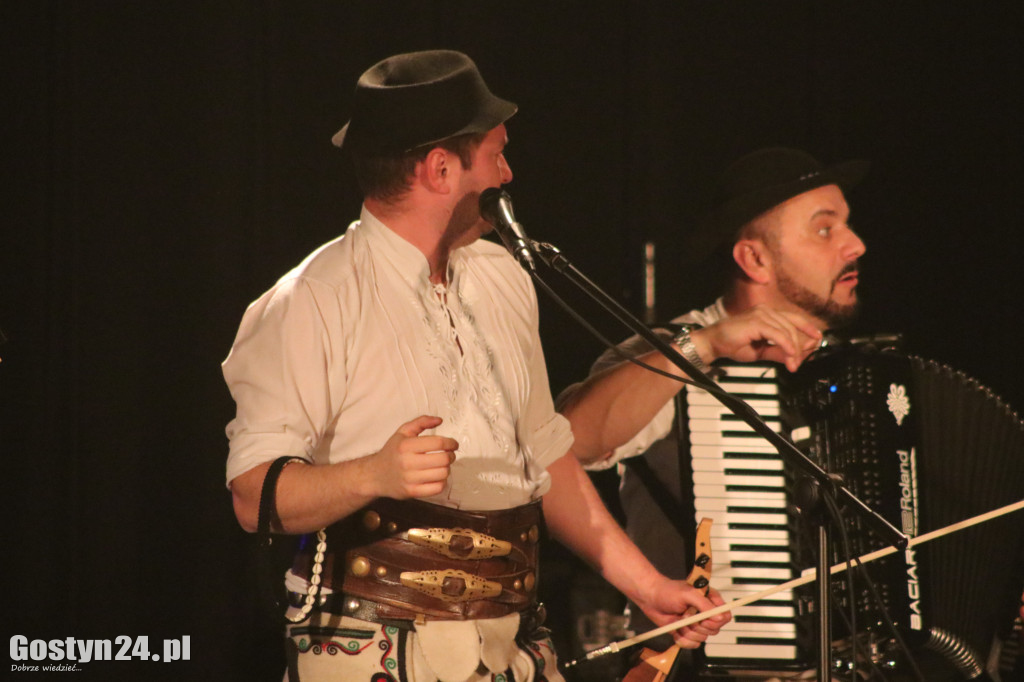 Koncert zespołu Baciary w gostyńskim Hutniku