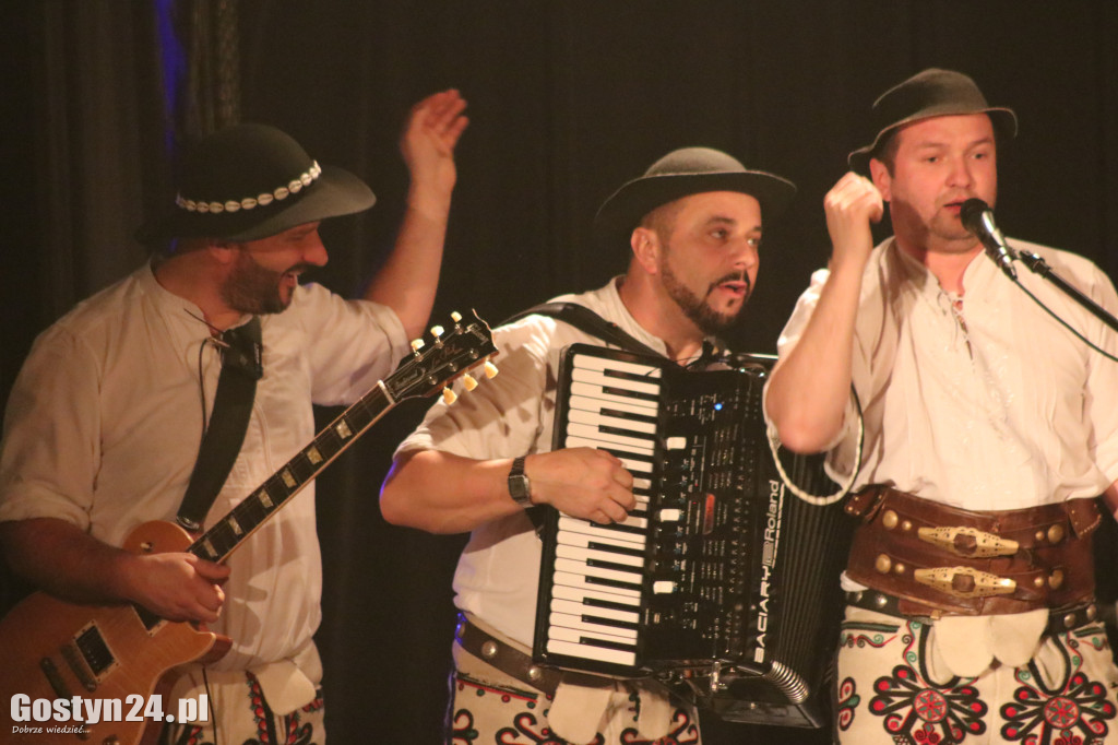 Koncert zespołu Baciary w gostyńskim Hutniku