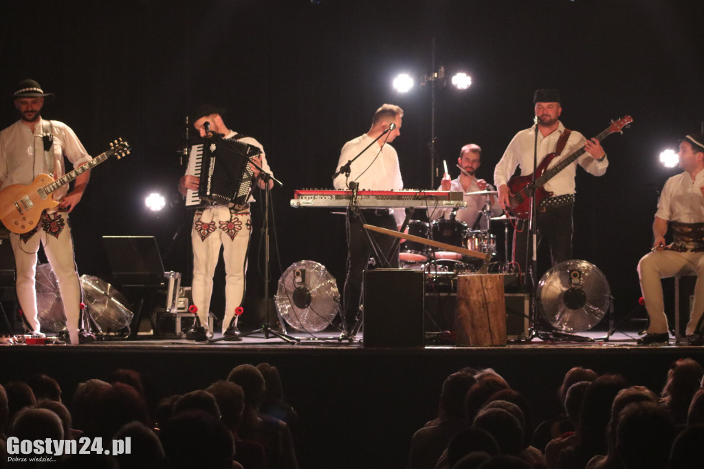 Koncert zespołu Baciary w gostyńskim Hutniku