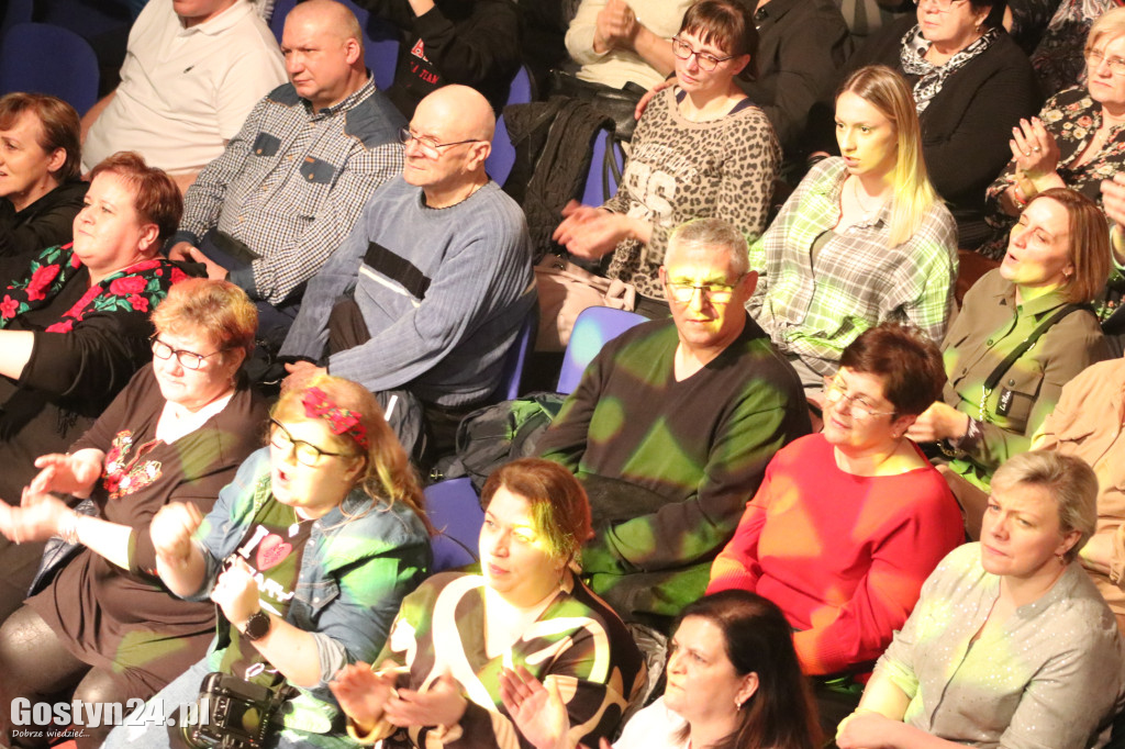 Koncert zespołu Baciary w gostyńskim Hutniku