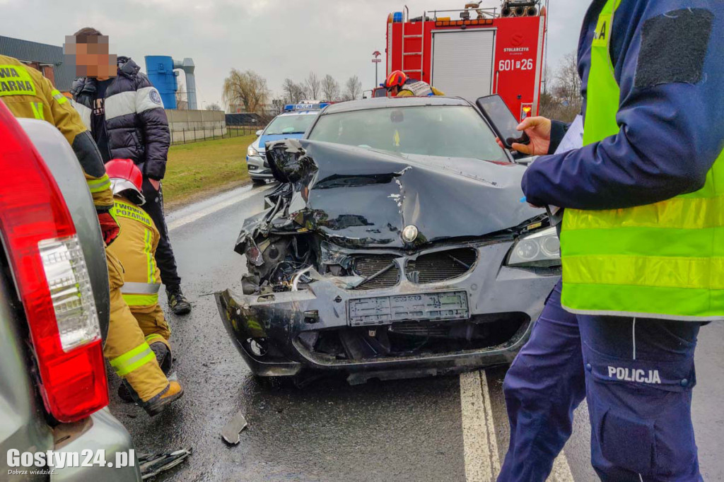 Kierowca BMW najechał na tył Hondy w Śremie