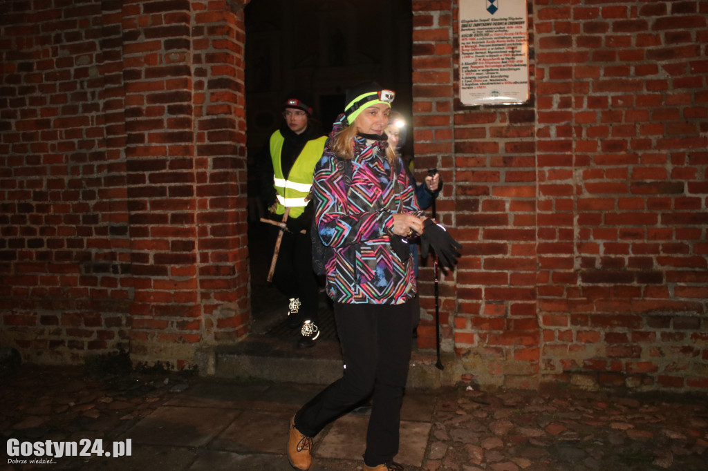 9. Ekstremalna Droga Krzyżowa wyruszyła ze Świętej Góry