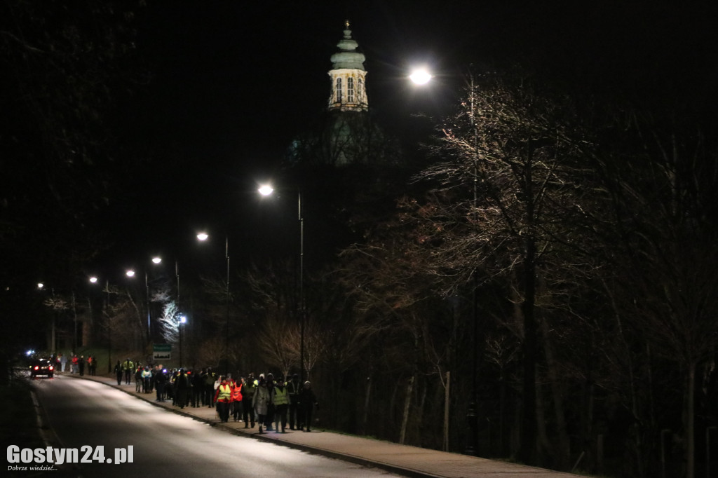 9. Ekstremalna Droga Krzyżowa wyruszyła ze Świętej Góry