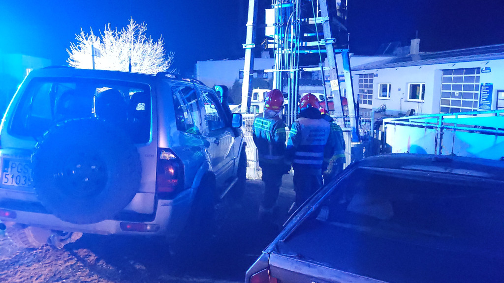 Pożar skrzynki z instalacją elektryczna w Piaskach