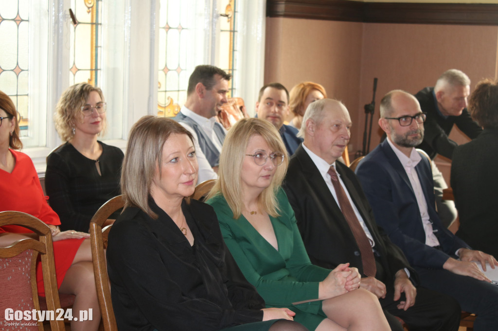 Podpisanie umowy na zakup sprzętu dla szpitala