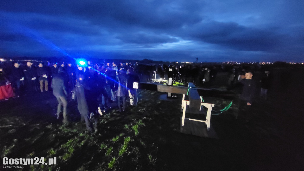 Gostyńska Droga Krzyżowa i nowy krzyż przy obwodnicy