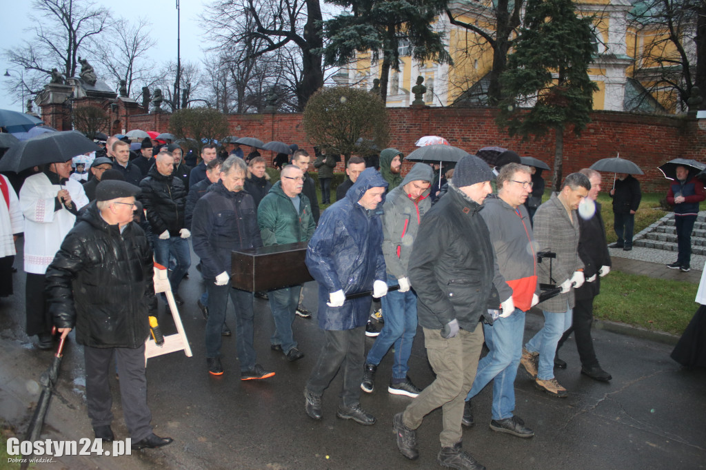 Gostyńska Droga Krzyżowa i nowy krzyż przy obwodnicy