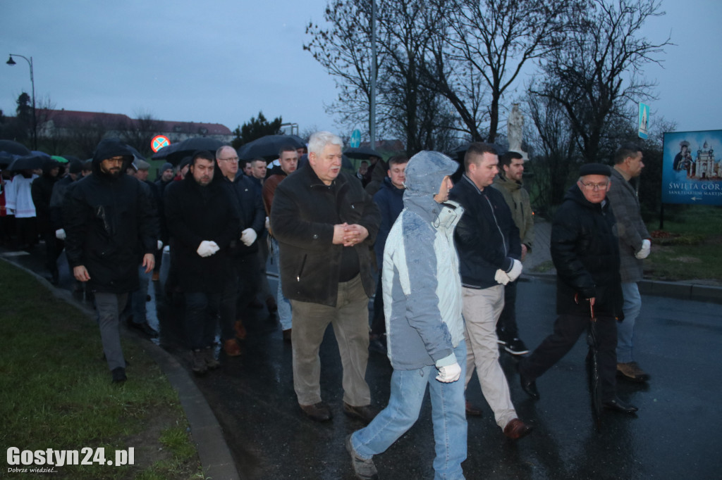 Gostyńska Droga Krzyżowa i nowy krzyż przy obwodnicy