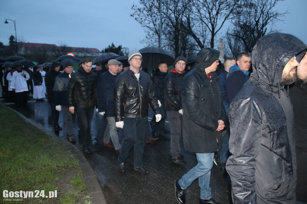 Gostyńska Droga Krzyżowa i nowy krzyż przy obwodnicy