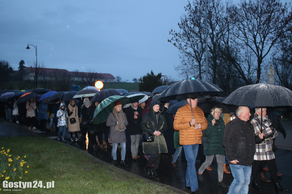 Gostyńska Droga Krzyżowa i nowy krzyż przy obwodnicy