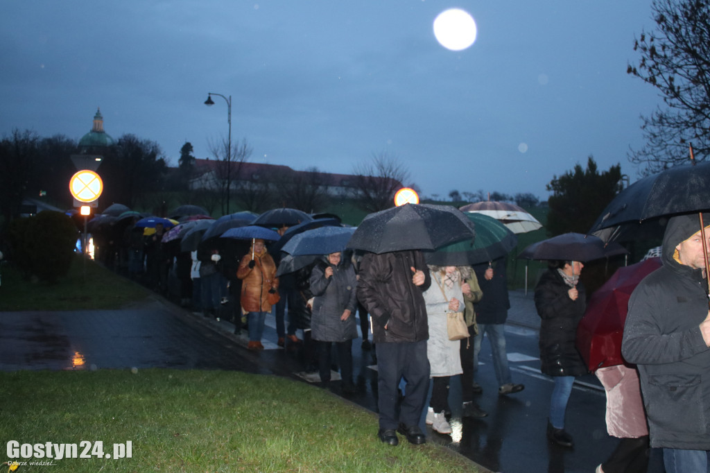 Gostyńska Droga Krzyżowa i nowy krzyż przy obwodnicy